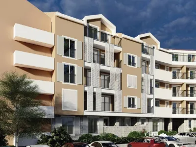 Wohnungen in einem neuen Gebäude im Zentrum von Budva